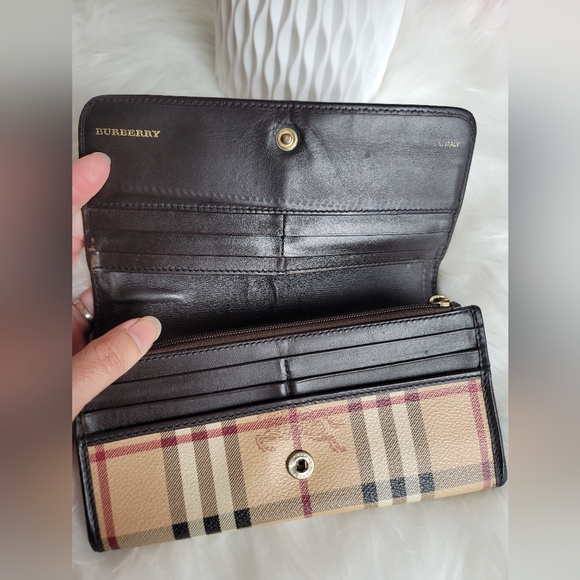 Burberry Beige/Brown Haymarket Check Coated Canvas and leather Wallet - Picture 6 of 11